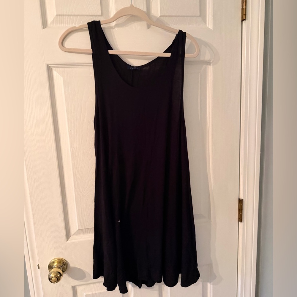 Black stretchy flowy dress